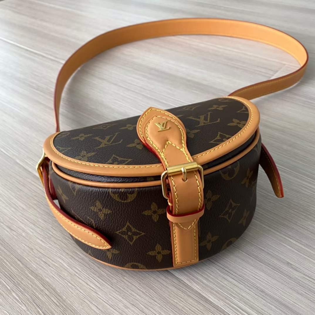Louis Vuitton M44860 Tambourin Top Replica Handbag Exterior and Details (2022 Edition)-Best Quality designer Bag Review, and online shopping, designer bag ru