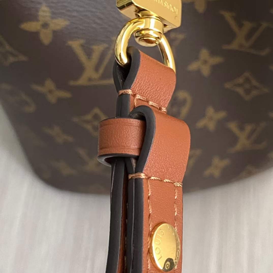 Louis Vuitton M44887 NÉONOÉ top replica handbags Hardware details (2022 Special)-Best Quality designer Bag Review, and online shopping, designer bag ru