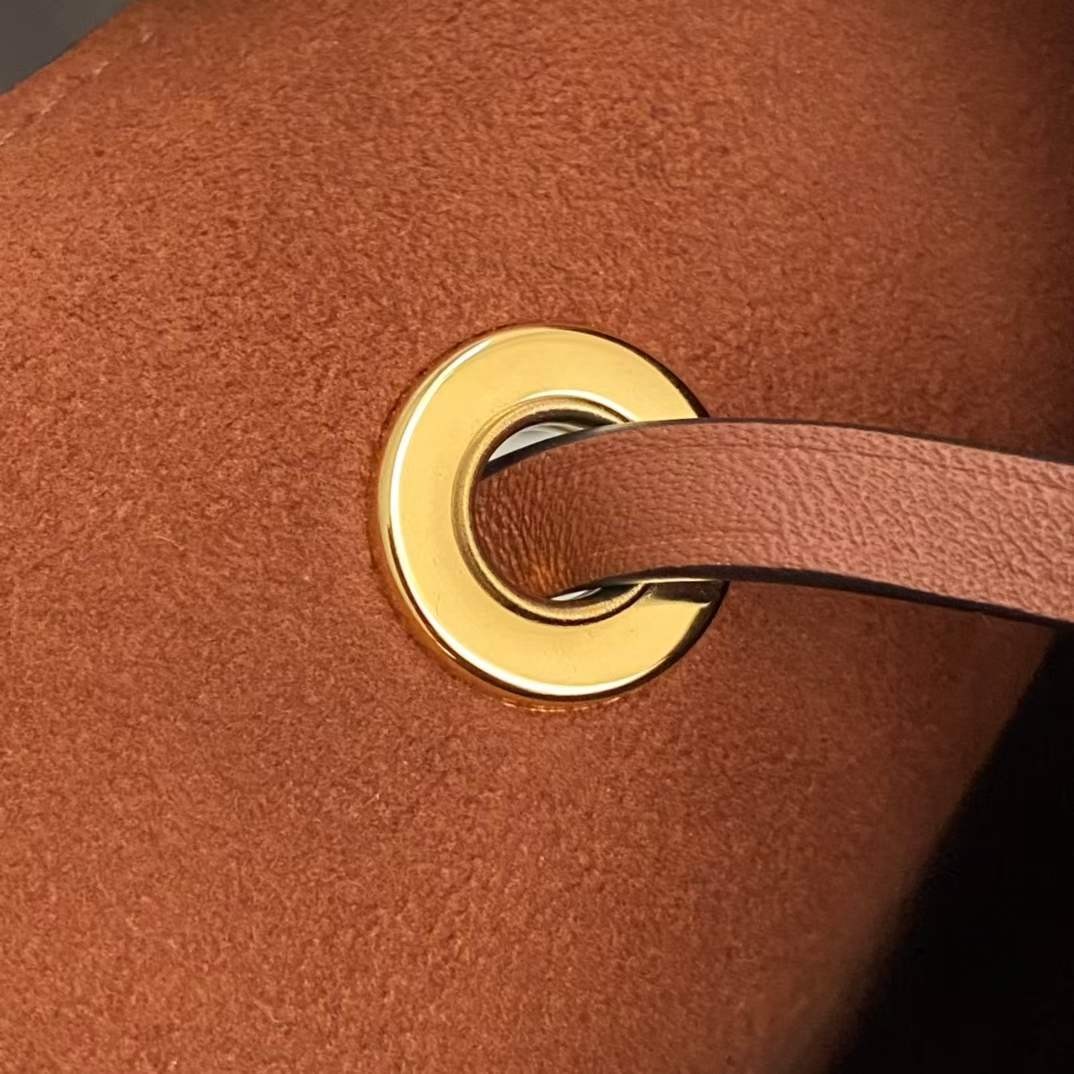 Louis Vuitton M44887 NÉONOÉ top replica handbags Hardware details (2022 Special)-Best Quality designer Bag Review, and online shopping, designer bag ru