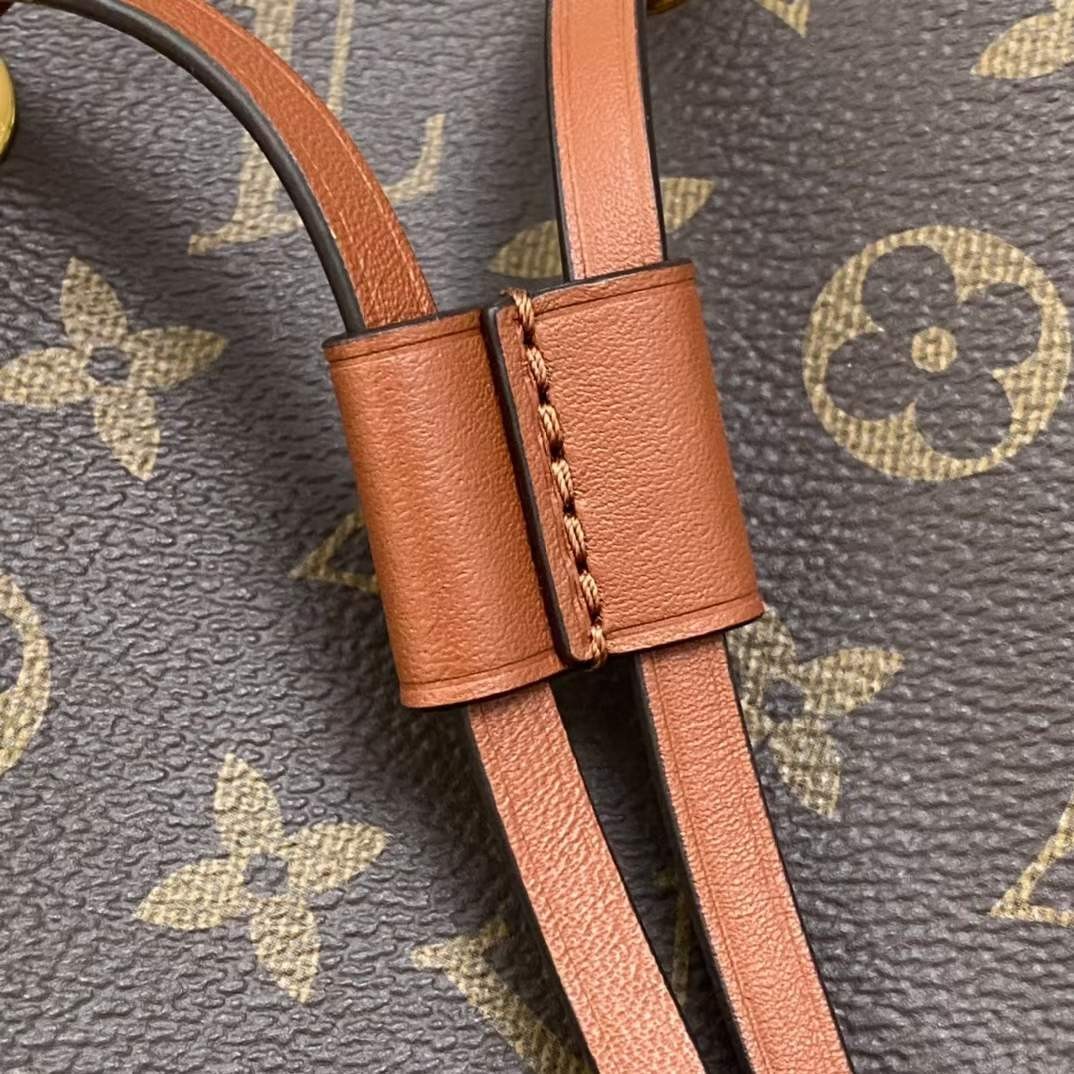 Louis Vuitton M44887 NÉONOÉ Top Replica Handbag Overall appearance (2022 Updated)-Best Quality designer Bag Review, and online shopping, designer bag ru