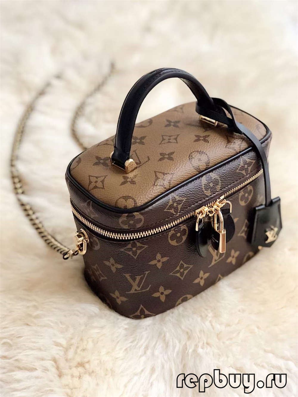 Louis Vuitton M45165 Vanity Small Top Replica Handbag Daily Use Effect (2022 Edition)-Best Quality designer Bag Review, and online shopping, designer bag ru