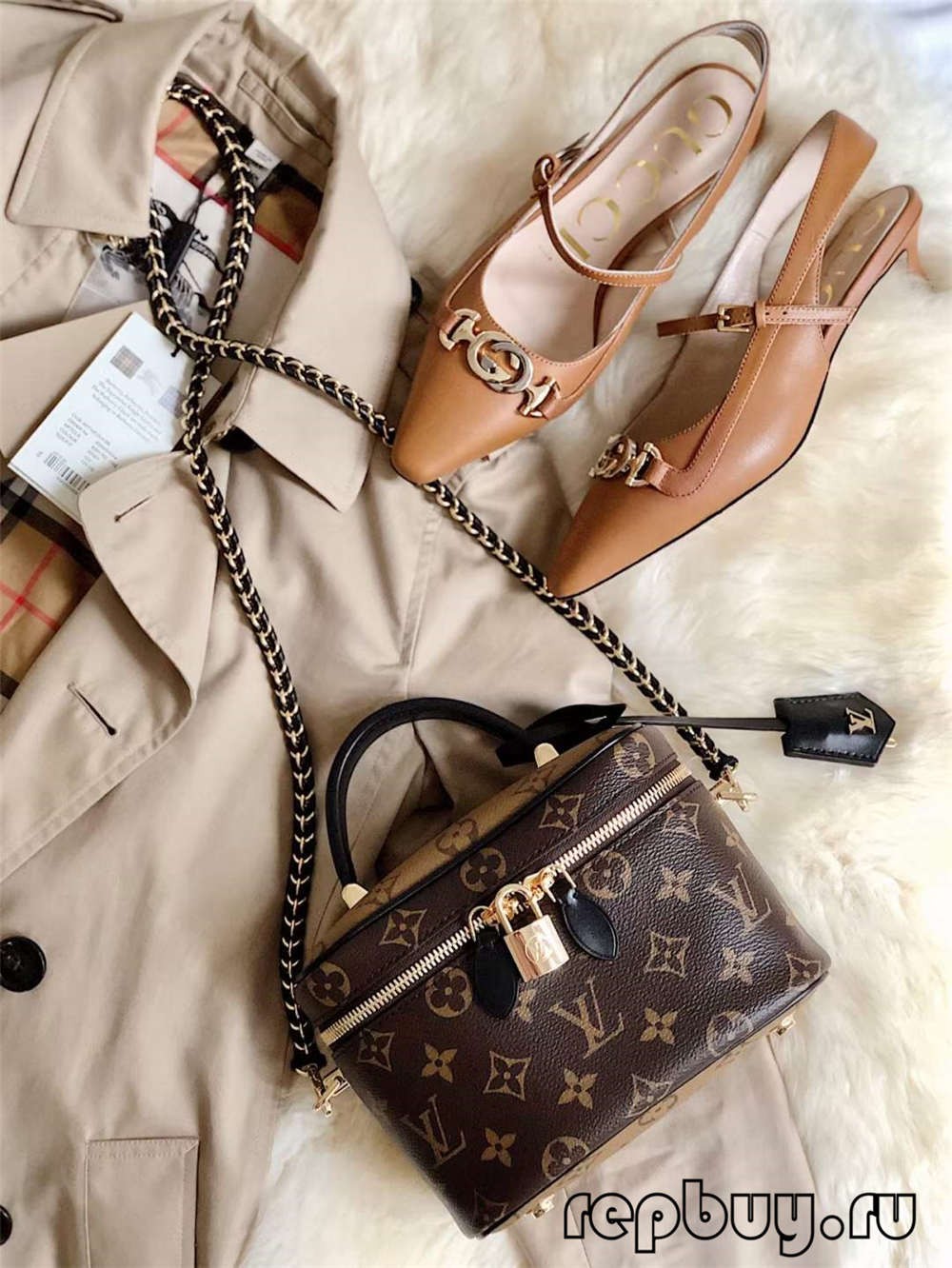 Louis Vuitton M45165 Vanity Small Top Replica Handbag Daily Use Effect (2022 Edition)-Best Quality designer Bag Review, and online shopping, designer bag ru