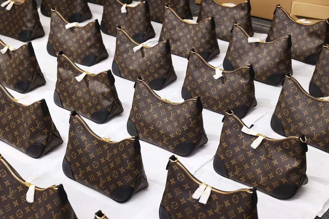 Louis Vuitton M45831 BOULOGNE Top Replica Handbags Wholesale Inspection (2022 Updated)-Best Quality designer Bag Review, and online shopping, designer bag ru