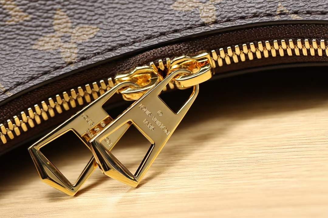 Louis Vuitton M45831 BOULOGNE top replica handbags Leather and hardware details (2022 Edition)-Best Quality designer Bag Review, and online shopping, designer bag ru