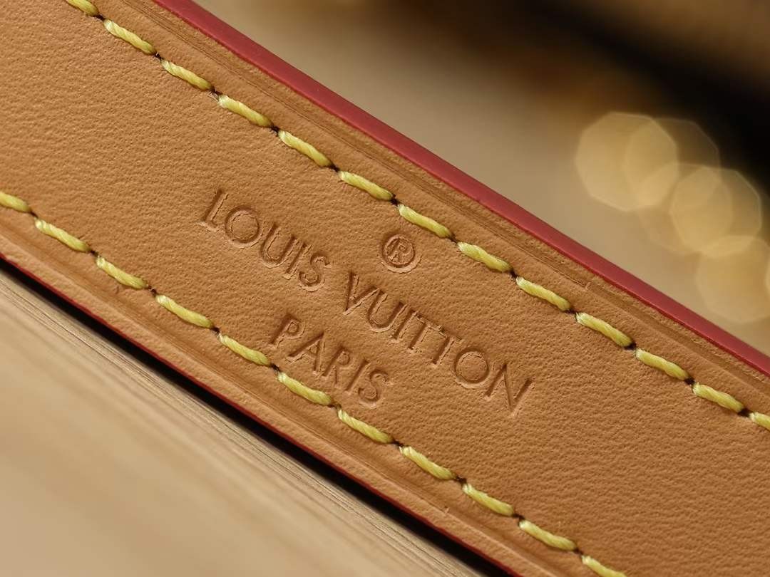 Louis Vuitton M45832 croissant with yellow leather Boulogne top replica handbags Leather and chain details (2022 Latest)-Best Quality designer Bag Review, and online shopping, designer bag ru