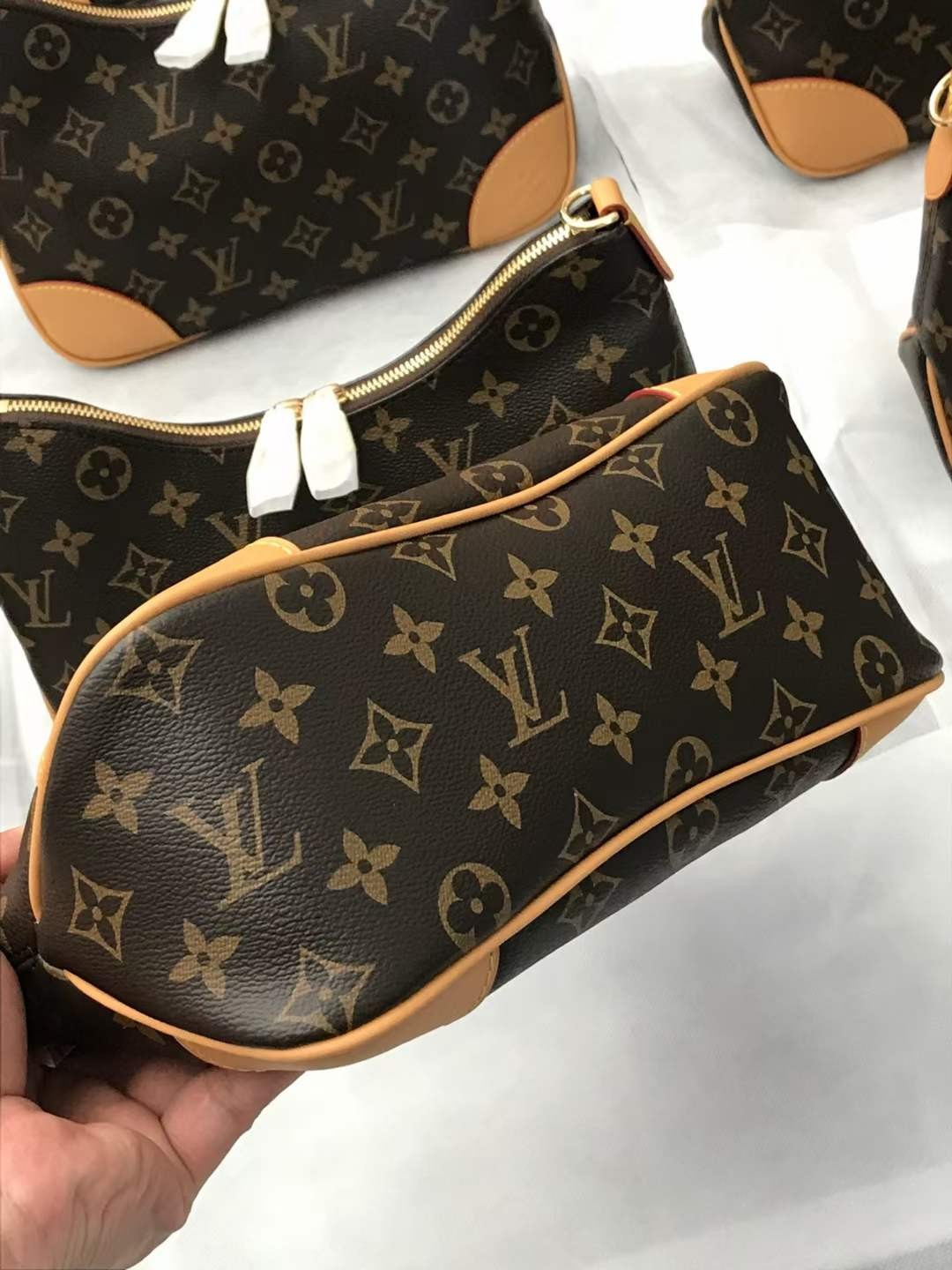 Louis Vuitton M45832 croissant with yellow leather Boulogne top replica handbags Lot Inspection (2022 Special)-Best Quality designer Bag Review, and online shopping, designer bag ru