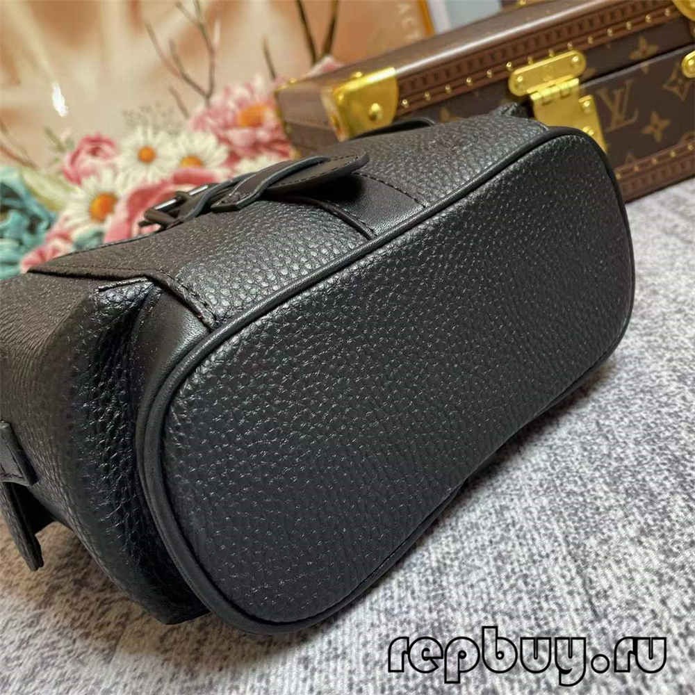 Louis Vuitton CHRISTOPHER M58495 black Best quality replica bag (2022 updated)-Best Quality designer Bag Review, and online shopping, designer bag ru
