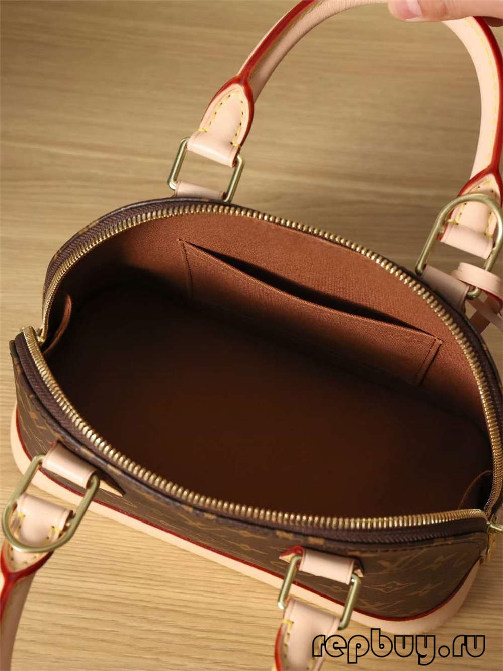Louis Vuitton M53152 Alma BB top quality replica bags (2022 Special)-Best Quality designer Bag Review, and online shopping, designer bag ru