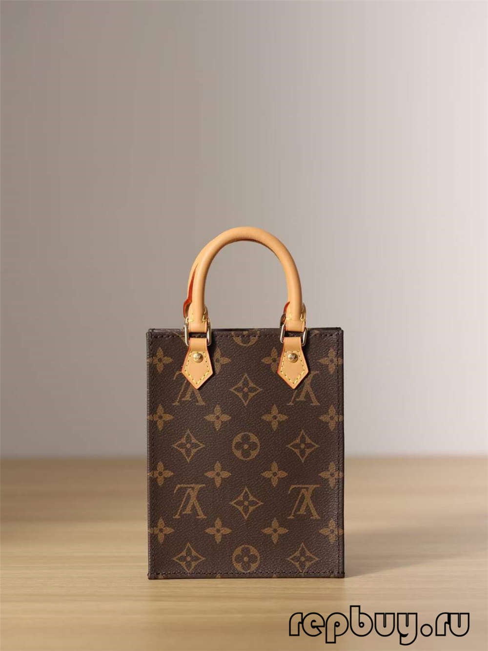 Louis Vuitton M69442 Petit Sac Plat top quality replica bags (2022 Updated)-Best Quality designer Bag Review, and online shopping, designer bag ru