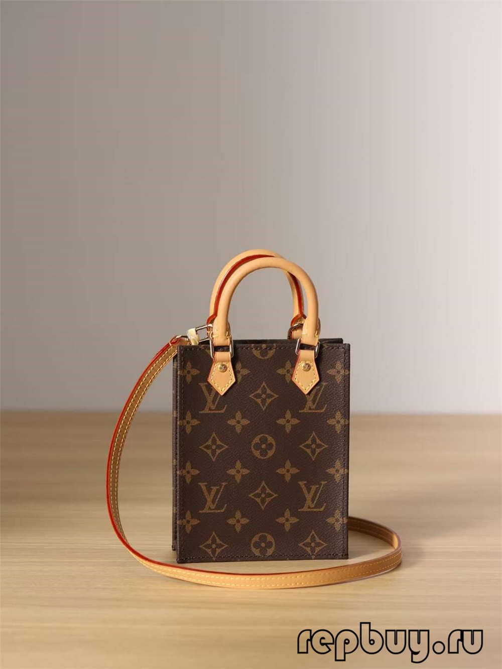 Louis Vuitton M69442 Petit Sac Plat top quality replica bags (2022 Updated)-Best Quality designer Bag Review, and online shopping, designer bag ru