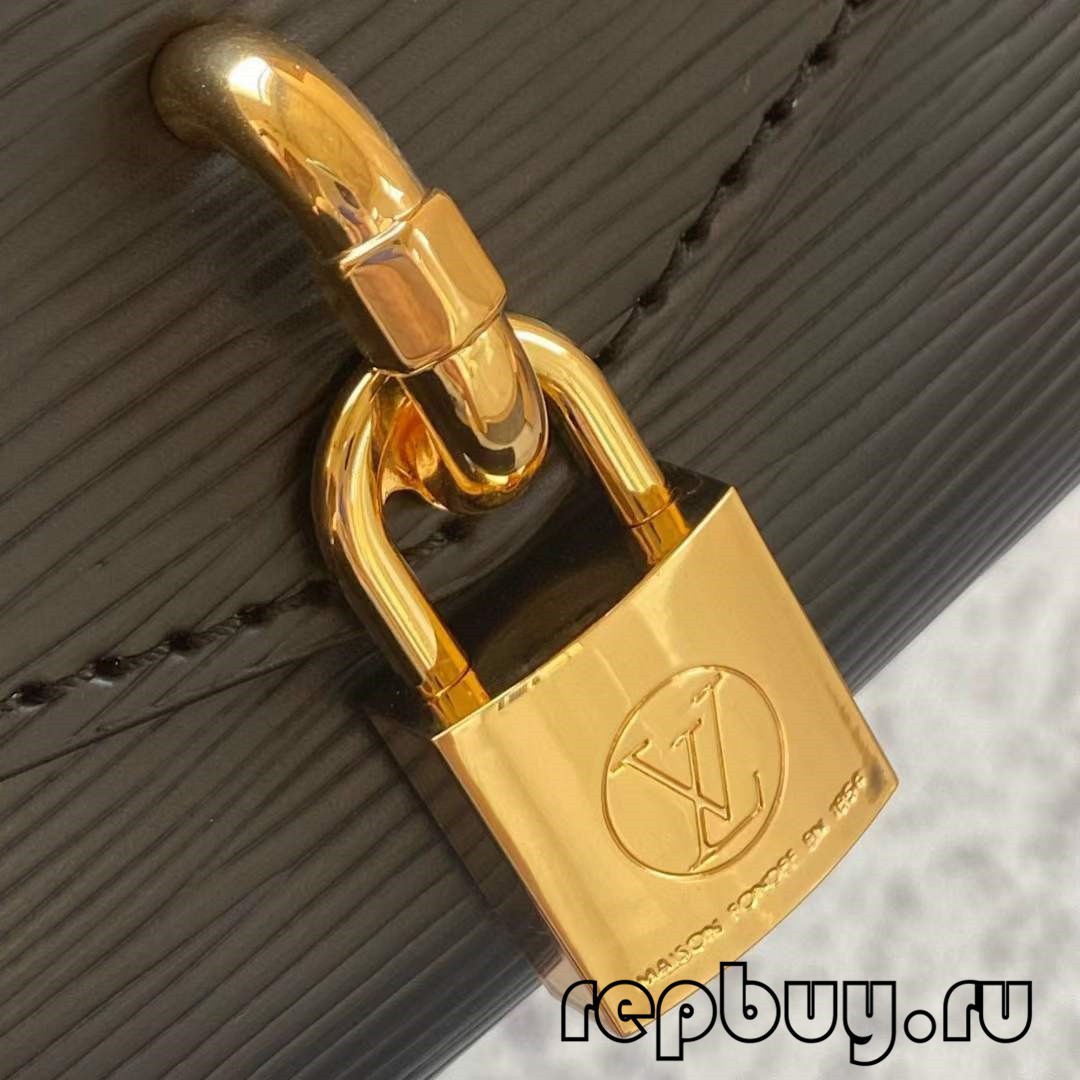 Louis Vuitton PADLOCK ON STRAP M80682 top quality replica bag (2022 updated)-Best Quality designer Bag Review, and online shopping, designer bag ru Louis Vuitton PADLOCK ON STRAP M80682 top quality replica bag (2022 updated)-Best Quality designer Bag Review, and online shopping, designer bag ru