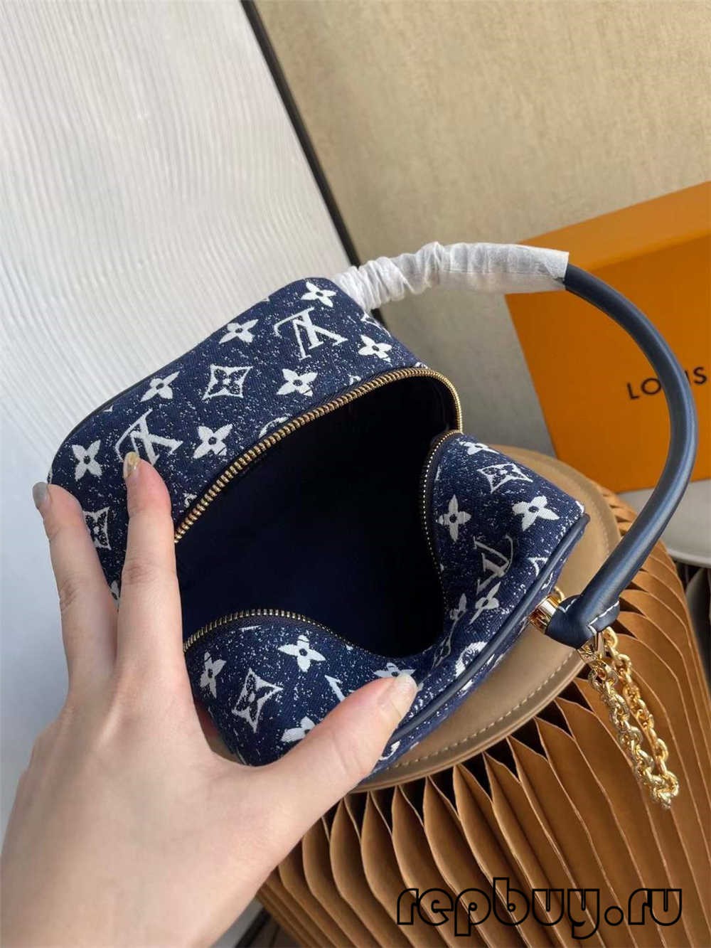 Louis Vuitton SQUARE bag M59611 top quality replica bag (2022 updated)-Best Quality designer Bag Review, and online shopping, designer bag ru