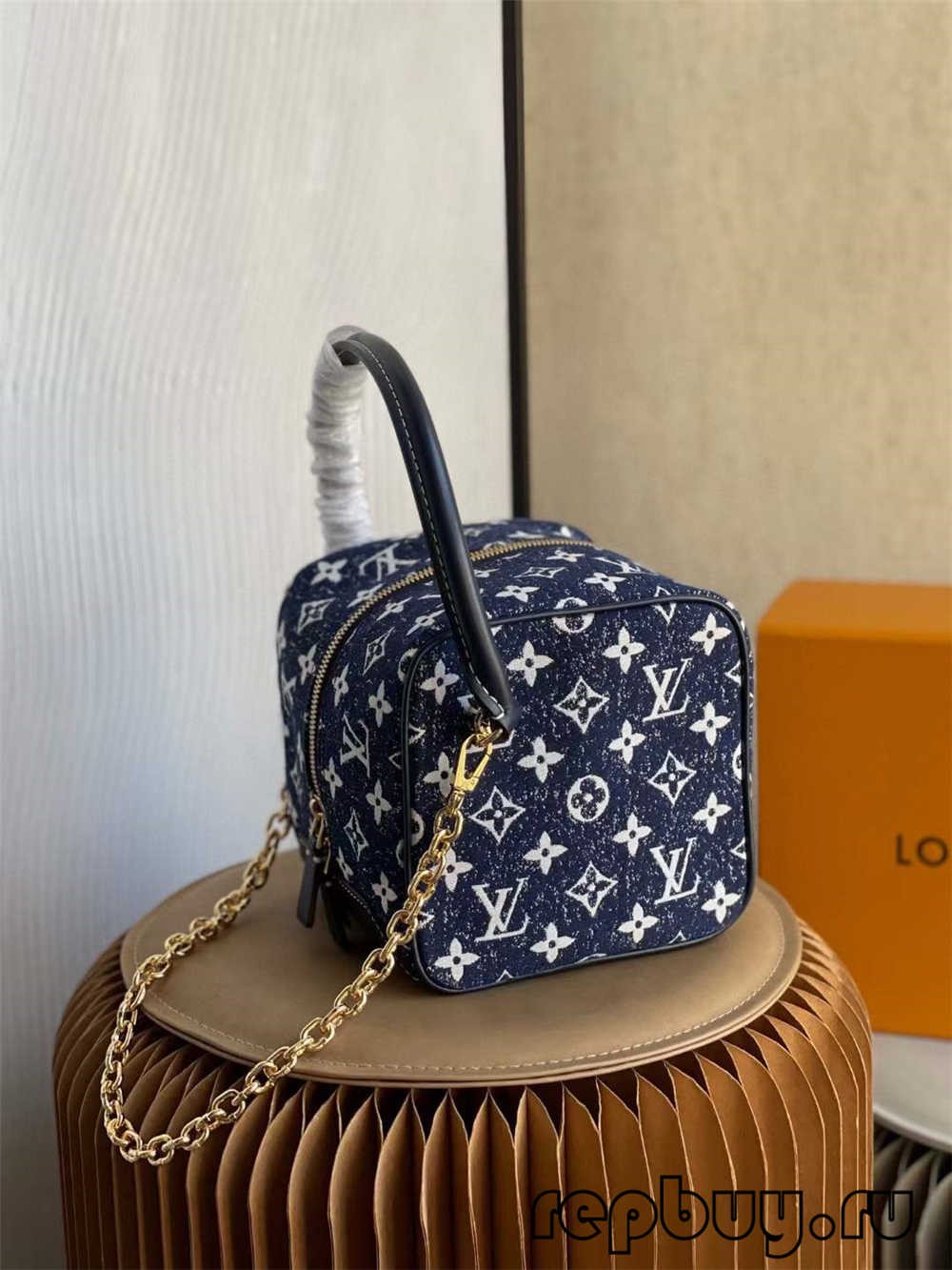 Louis Vuitton SQUARE bag M59611 top quality replica bag (2022 updated)-Best Quality designer Bag Review, and online shopping, designer bag ru