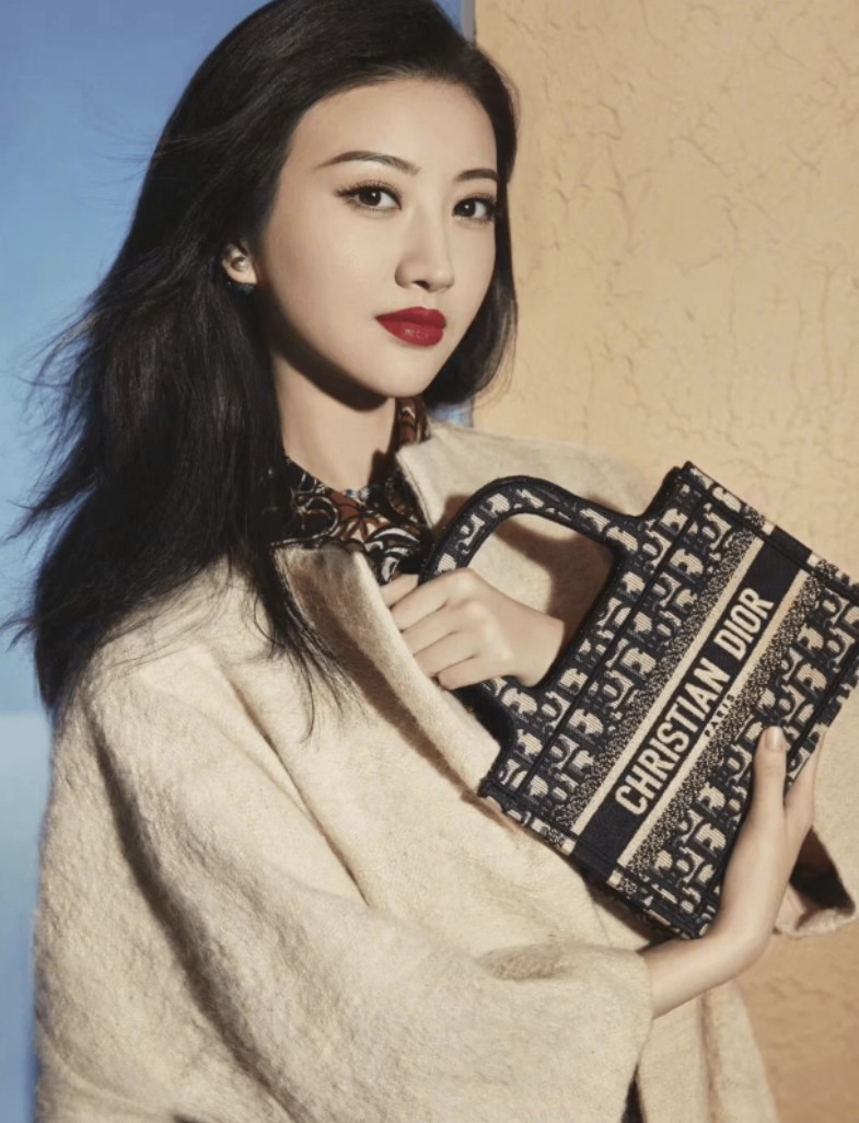 The most comprehensive Dior Book Tote introduction and replica bags buying advice (2022 update)-Best Quality designer Bag Review, and online shopping, designer bag ru The most comprehensive Dior Book Tote introduction and replica bags buying advice (2022 update)-Best Quality designer Bag Review, and online shopping, designer bag ru