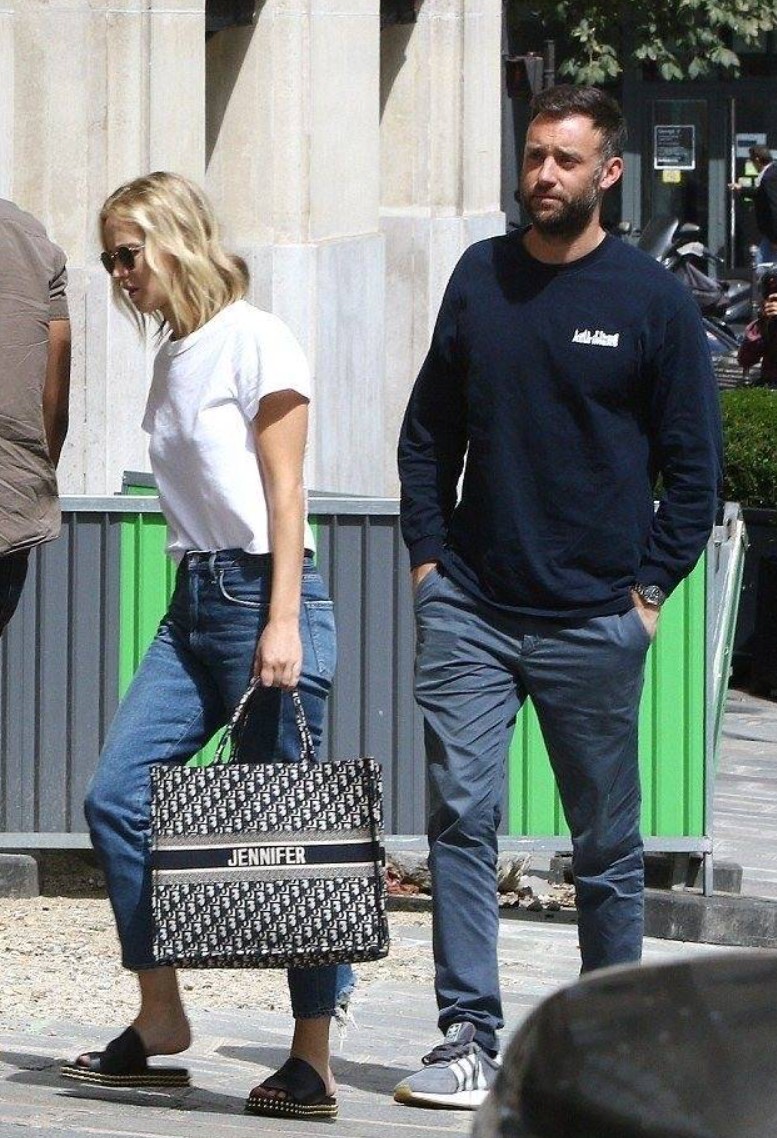 The most comprehensive Dior Book Tote introduction and replica bags buying advice (2022 update)-Best Quality designer Bag Review, and online shopping, designer bag ru The most comprehensive Dior Book Tote introduction and replica bags buying advice (2022 update)-Best Quality designer Bag Review, and online shopping, designer bag ru