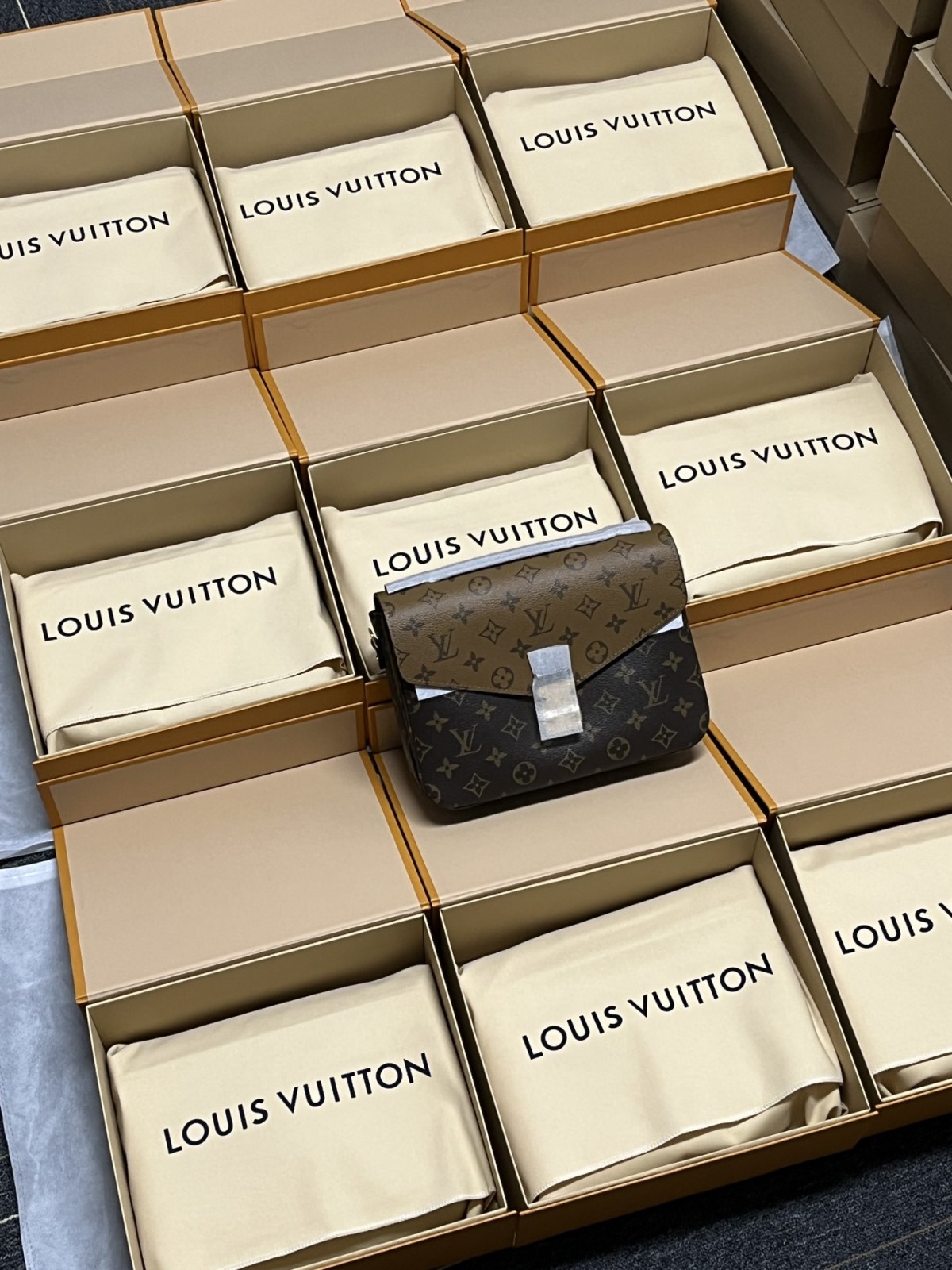 Lifetime Must Buy Designer Bag Review——Louis Vuitton M44876 Metis Bag (2022 updated)-Best Quality designer Bag Review, and online shopping, designer bag ru