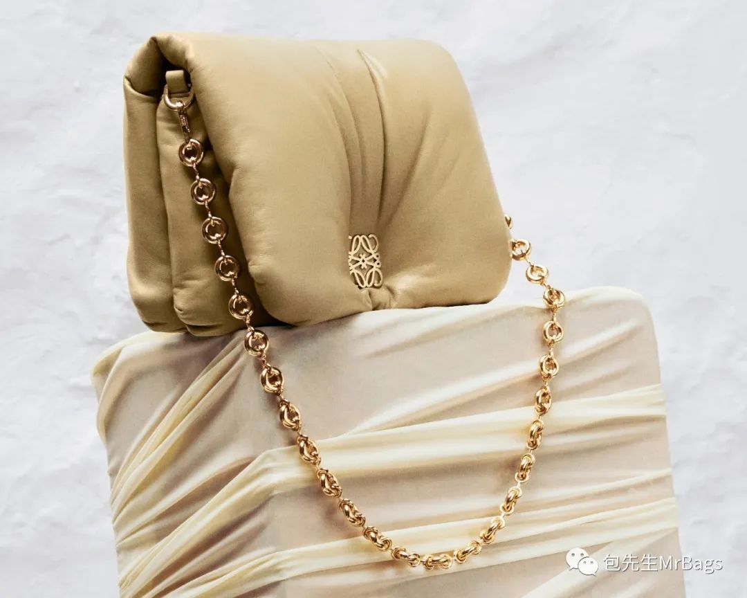 Chain flap bags are the most popular! (2023 Updated)-Best Quality designer Bag Review, and online shopping, designer bag ru