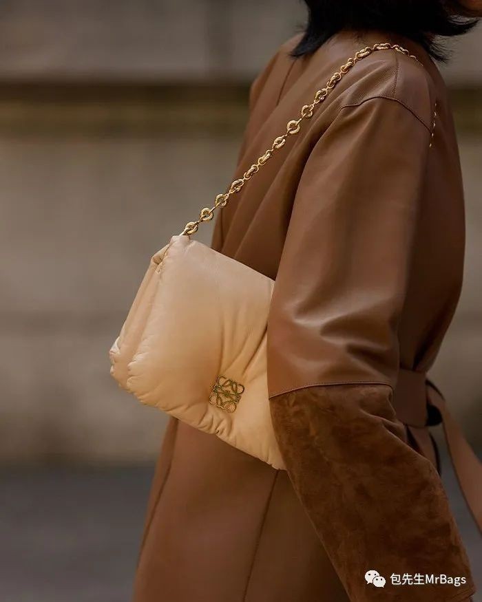 Chain flap bags are the most popular! (2023 Updated)-Best Quality designer Bag Review, and online shopping, designer bag ru