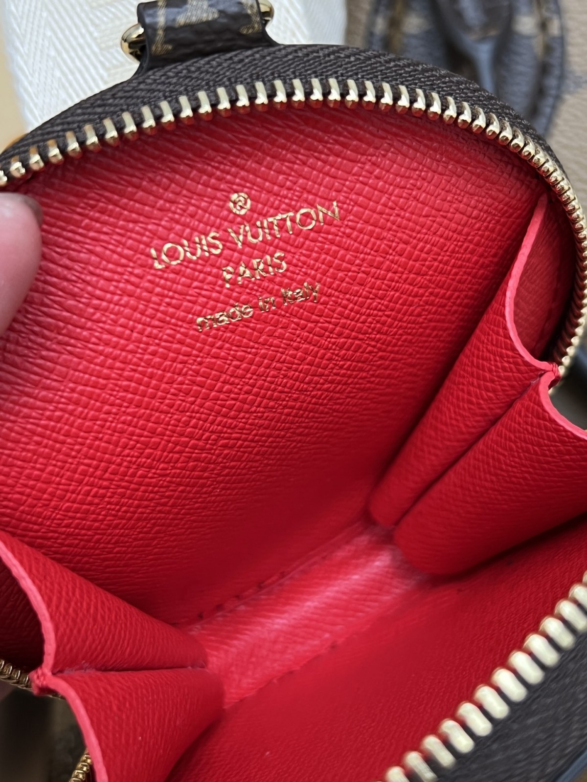 How good quality is a Shebag M46373 ONTHEGO small size?(2023 style with wide shoulder straps)-Best Quality designer Bag Review, and online shopping, designer bag ru