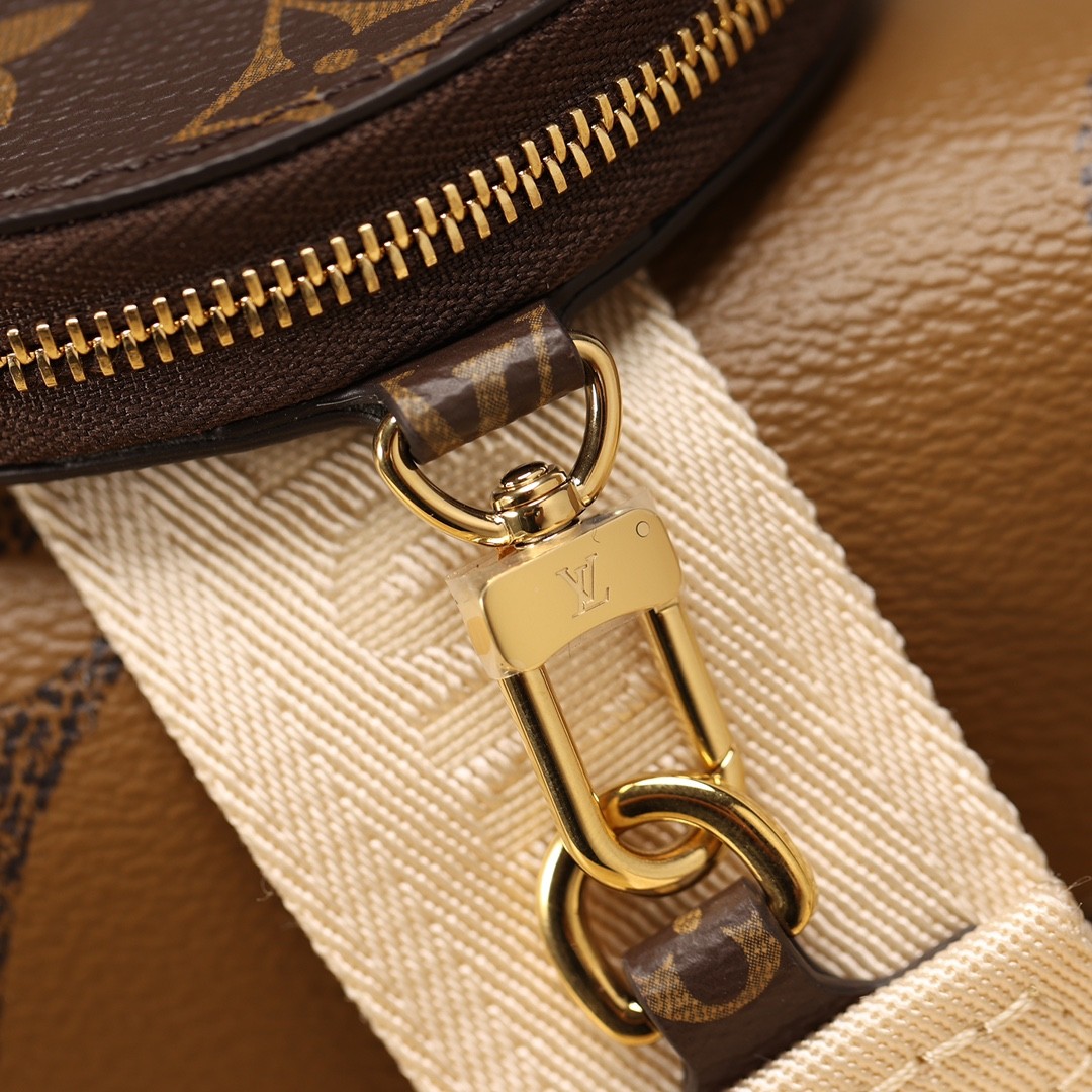 How good quality is a Shebag M46373 ONTHEGO small size?(2023 style with wide shoulder straps)-Best Quality designer Bag Review, and online shopping, designer bag ru