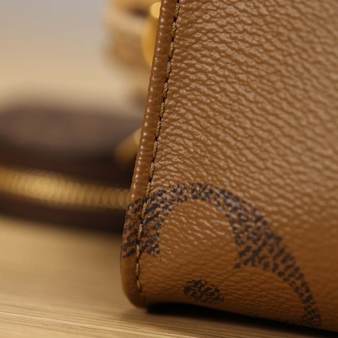 How good quality is a Shebag M46373 ONTHEGO small size?(2023 style with wide shoulder straps)-Best Quality designer Bag Review, and online shopping, designer bag ru