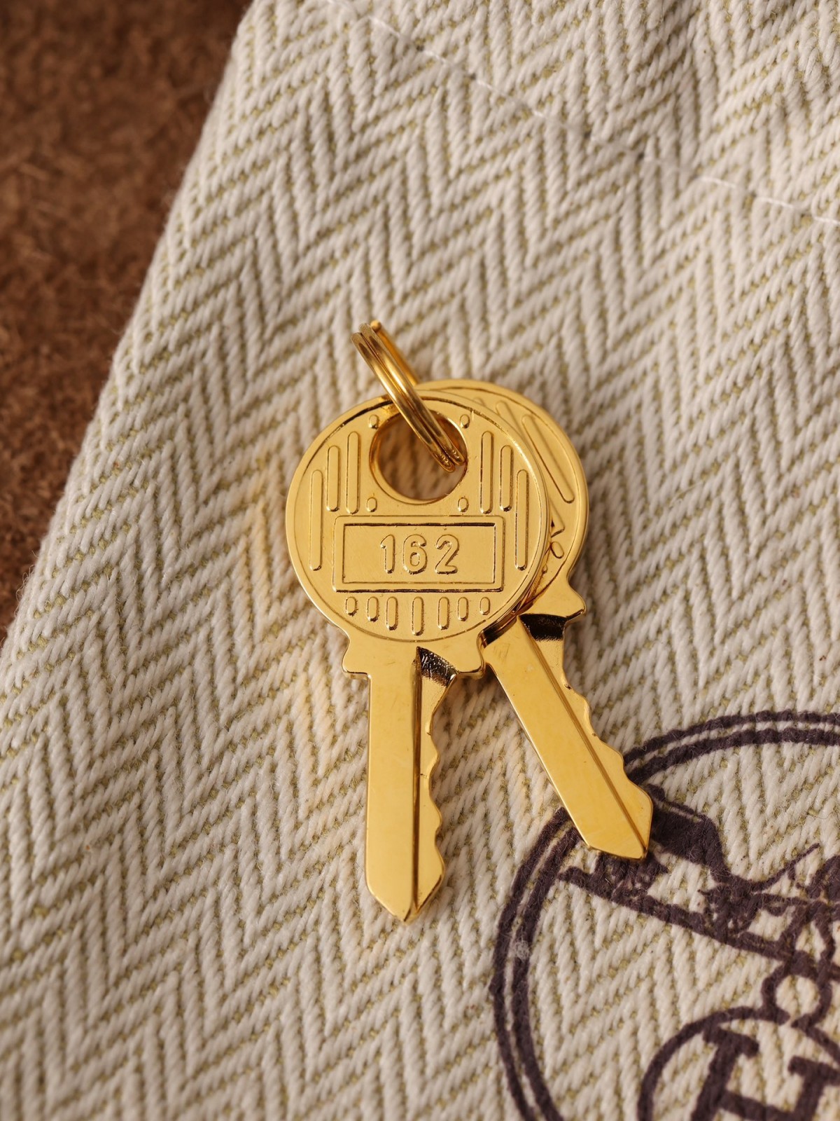 How good quality is a Shebag Hermes Picotin Lock bag(2023 updated)-Best Quality designer Bag Review, and online shopping, designer bag ru How good quality is a Shebag Hermes Picotin Lock bag(2023 updated)-Best Quality designer Bag Review, and online shopping, designer bag ru