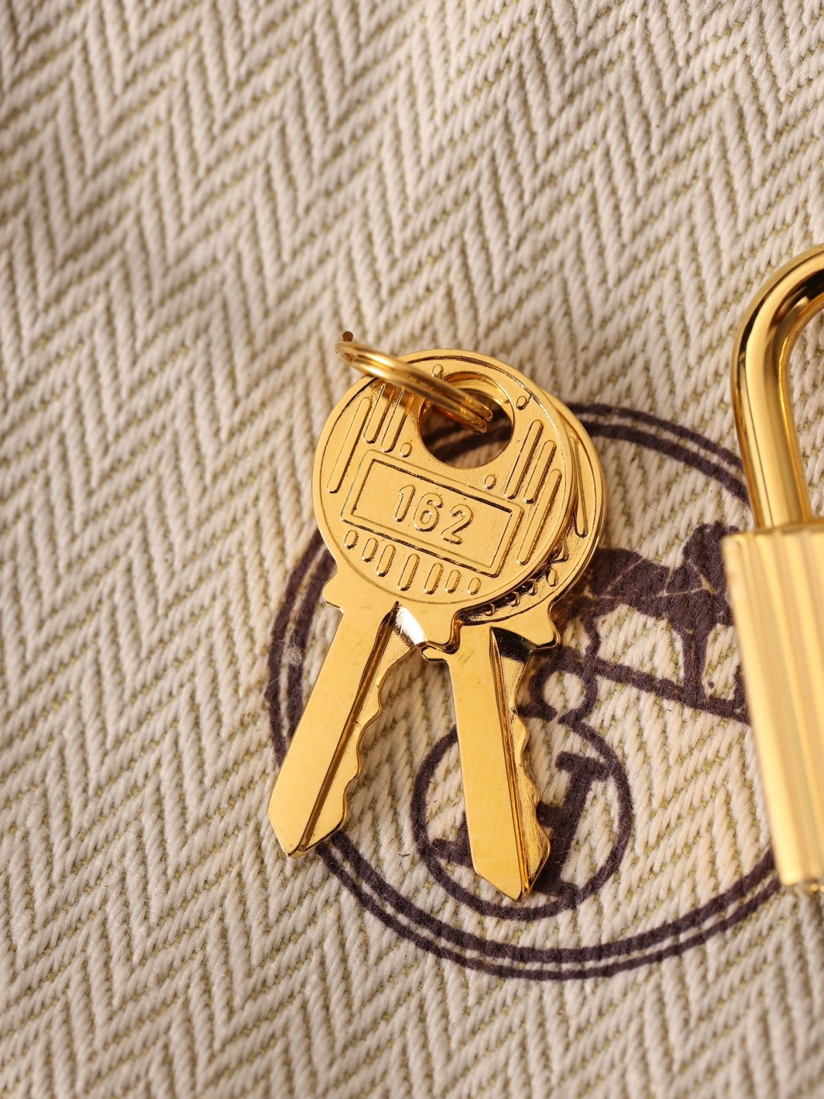 How good quality is a Shebag Hermes Picotin Lock bag(2023 updated)-Best Quality designer Bag Review, and online shopping, designer bag ru How good quality is a Shebag Hermes Picotin Lock bag(2023 updated)-Best Quality designer Bag Review, and online shopping, designer bag ru