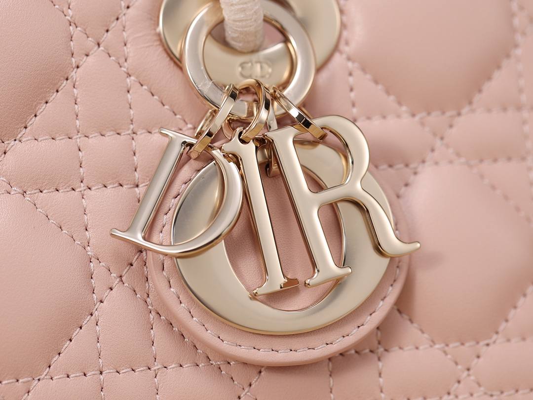 Shebag super replica Lady Dior D Joy pink bag review(2025 July updated)-Best Quality designer Bag Review, and online shopping, designer bag ru