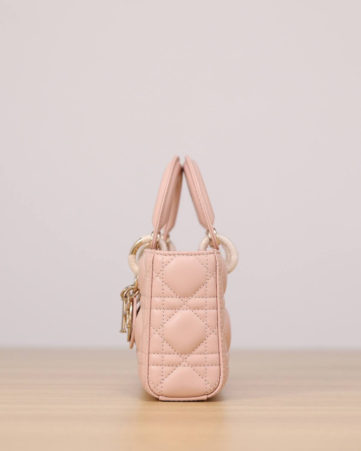 Shebag super replica Lady Dior D Joy pink bag review(2025 July updated)-Best Quality designer Bag Review, and online shopping, designer bag ru