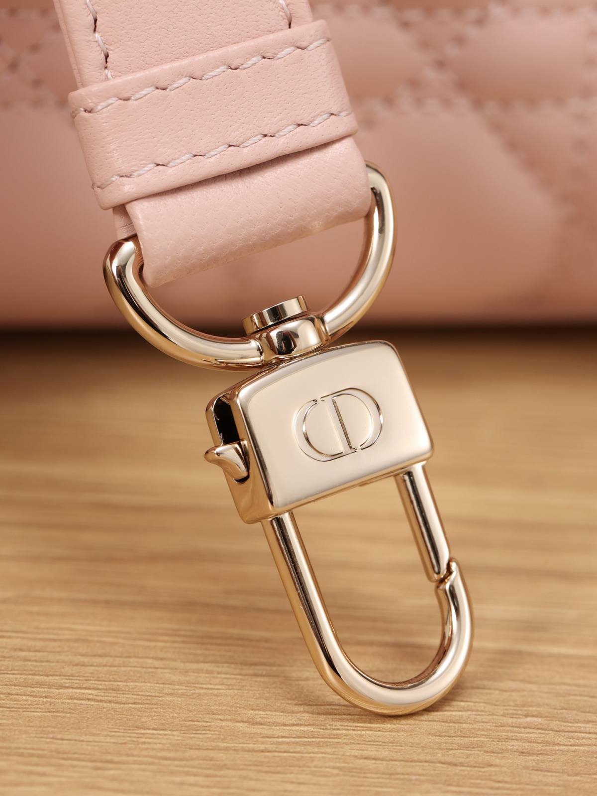 Shebag super replica Lady Dior D Joy pink bag review(2025 July updated)-Best Quality designer Bag Review, and online shopping, designer bag ru