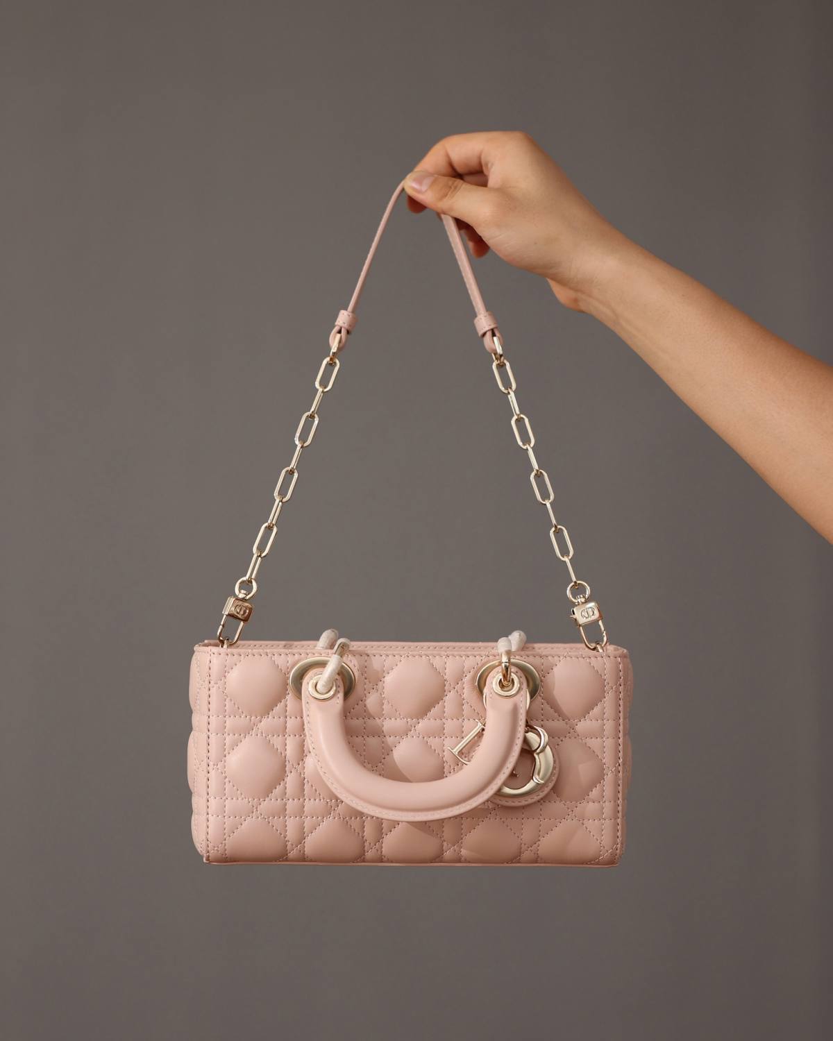 Shebag super replica Lady Dior D Joy pink bag review(2025 July updated)-Best Quality designer Bag Review, and online shopping, designer bag ru