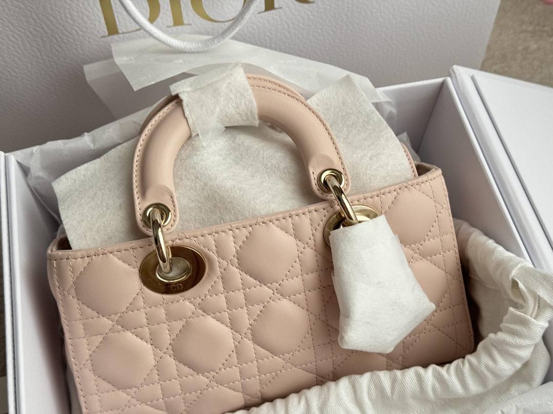 Shebag super replica Lady Dior D Joy pink bag review(2025 July updated)-Best Quality designer Bag Review, and online shopping, designer bag ru