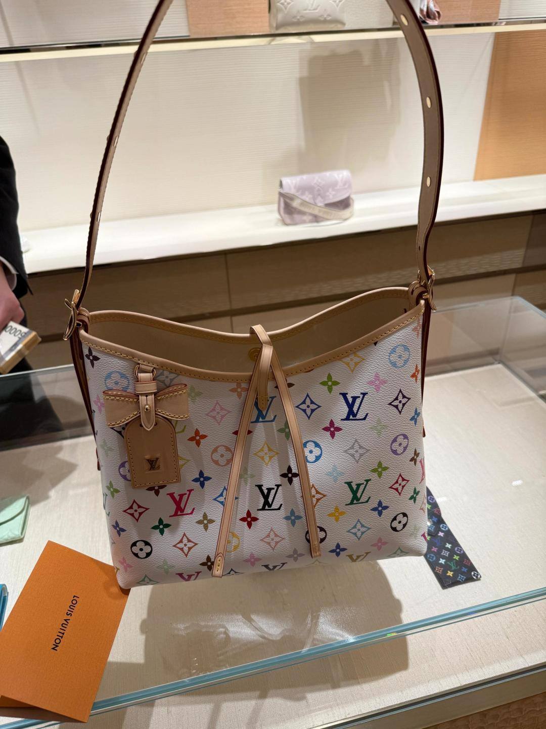Shebag buys an Authentic Louis Vuitton Carryall white monogram bag(Oct 2025 updated)-Best Quality designer Bag Review, and online shopping, designer bag ru