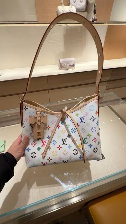 Shebag buys an Authentic Louis Vuitton Carryall white monogram bag(Oct 2025 updated)-Best Quality designer Bag Review, and online shopping, designer bag ru