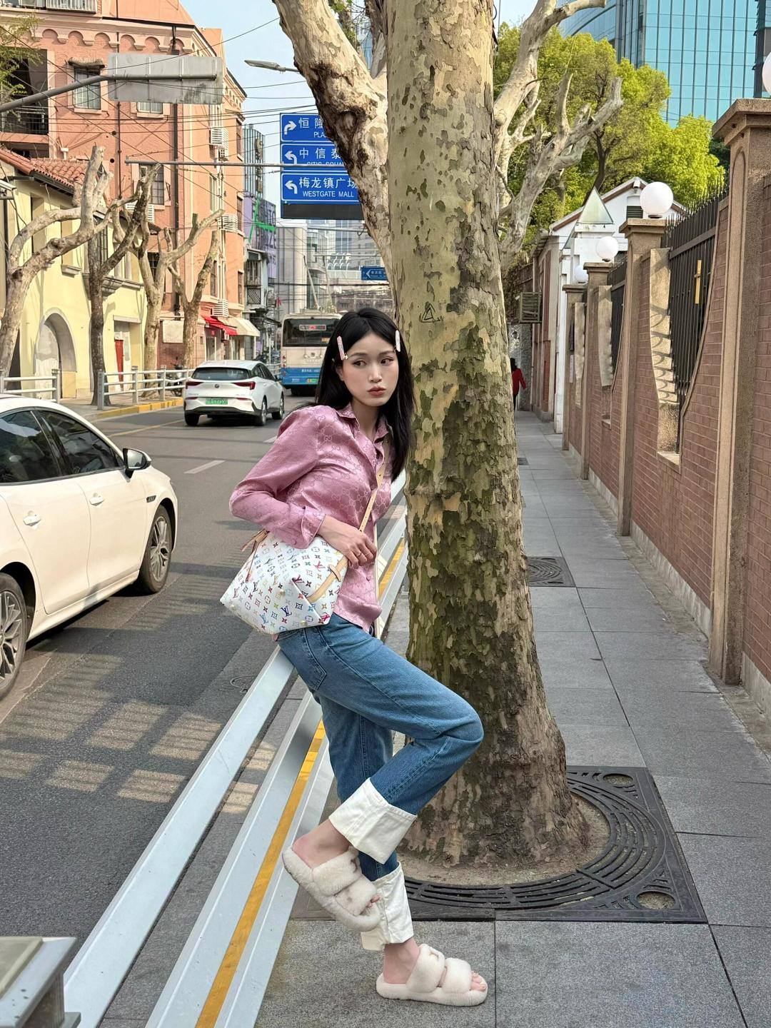 Shebag buys an Authentic Louis Vuitton Carryall white monogram bag(Oct 2025 updated)-Best Quality designer Bag Review, and online shopping, designer bag ru