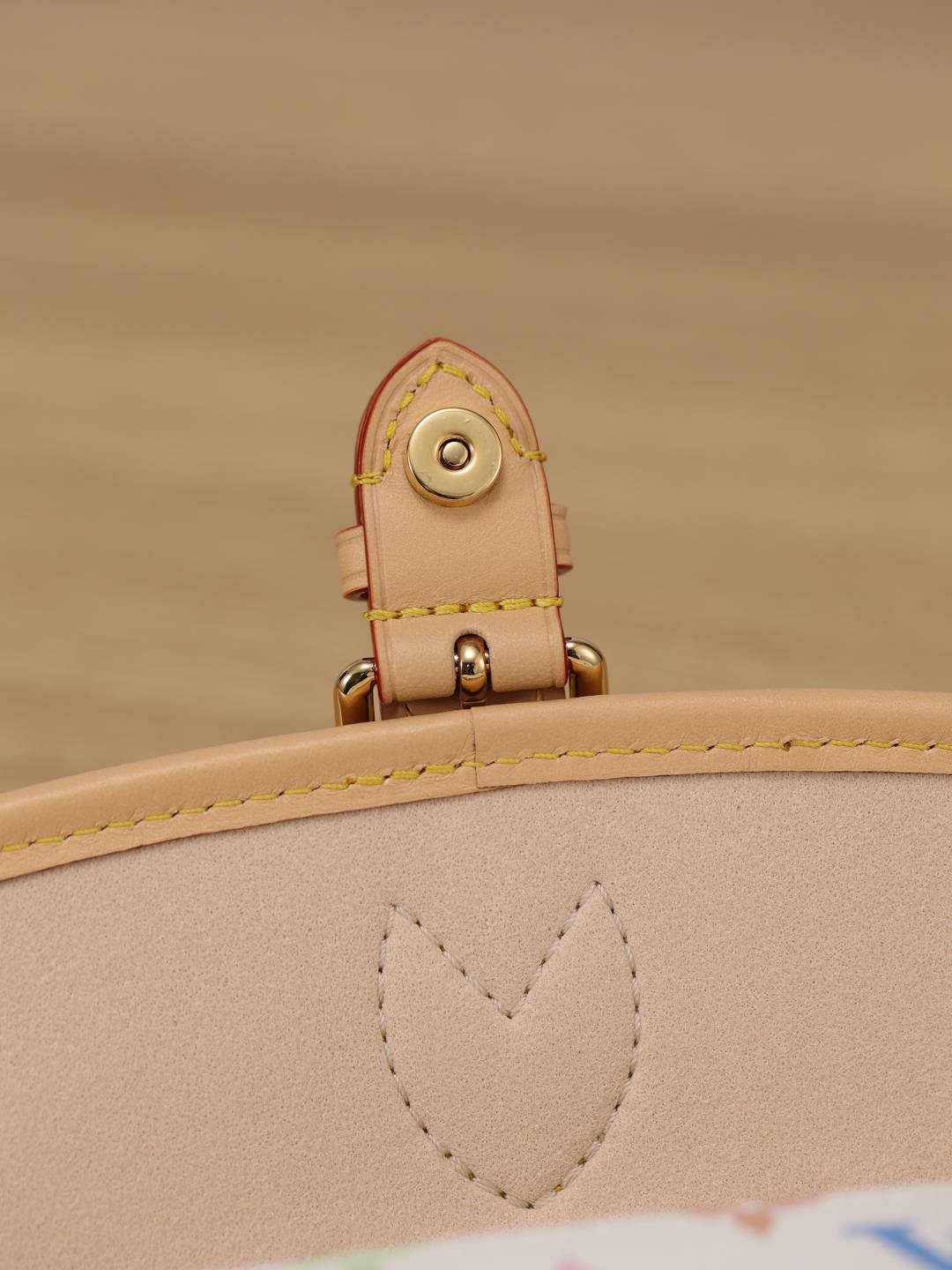 Shebag Super replica Louis Vuitton Diana bag in white monogram(Oct 2025 updated)-Best Quality designer Bag Review, and online shopping, designer bag ru