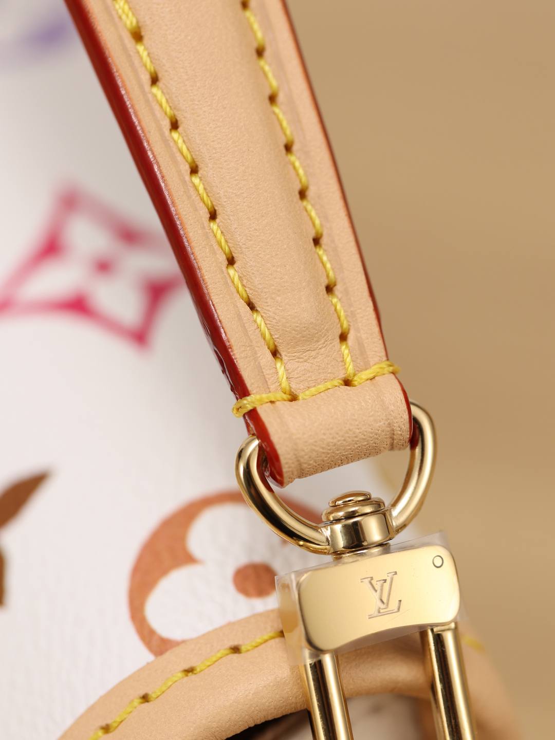 Shebag Super replica Louis Vuitton Diana bag in white monogram(Oct 2025 updated)-Best Quality designer Bag Review, and online shopping, designer bag ru