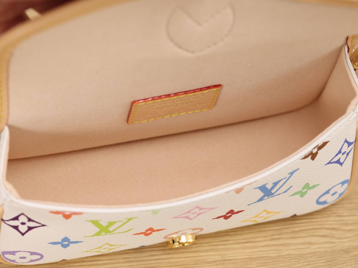 Shebag Super replica Louis Vuitton Diana bag in white monogram(Oct 2025 updated)-Best Quality designer Bag Review, and online shopping, designer bag ru