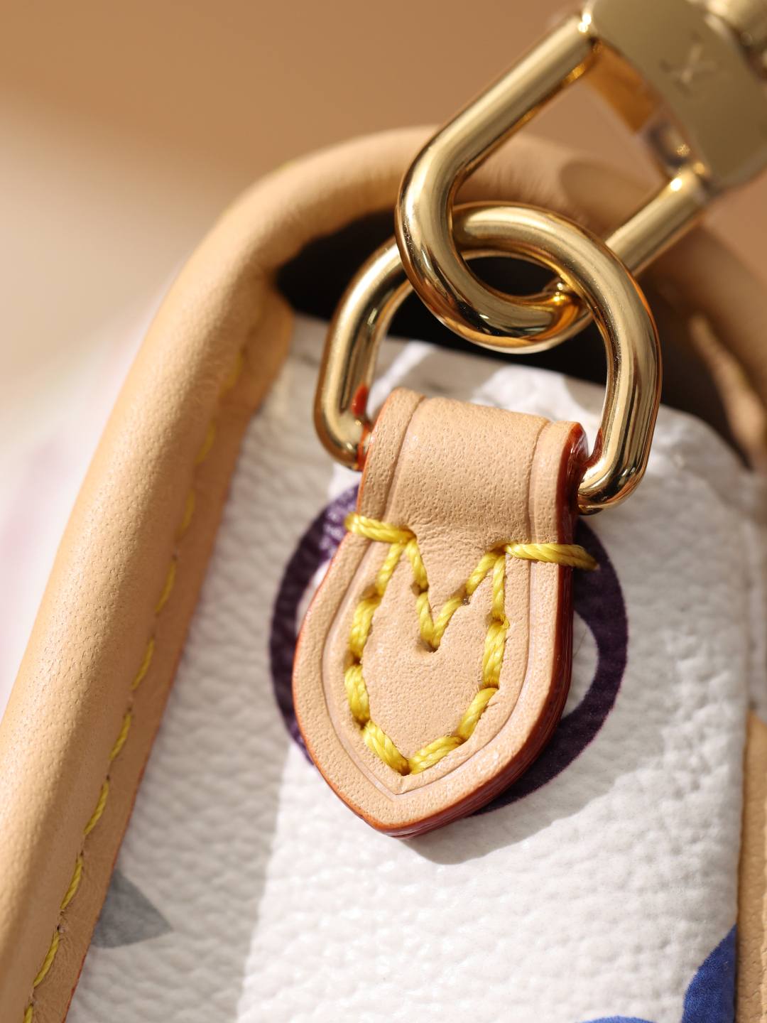 Shebag Super replica Louis Vuitton Diana bag in white monogram(Oct 2025 updated)-Best Quality designer Bag Review, and online shopping, designer bag ru