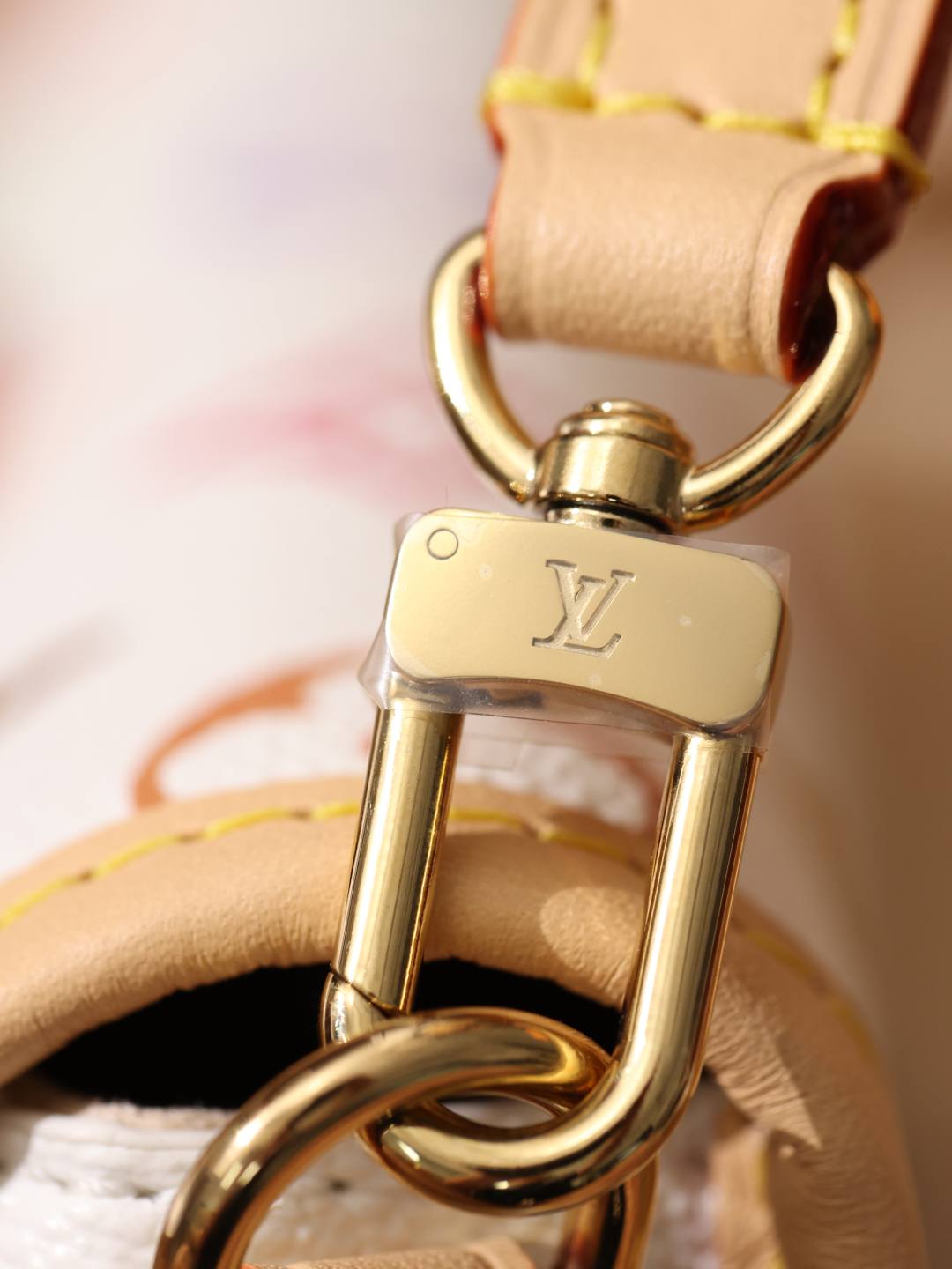 Shebag Super replica Louis Vuitton Diana bag in white monogram(Oct 2025 updated)-Best Quality designer Bag Review, and online shopping, designer bag ru