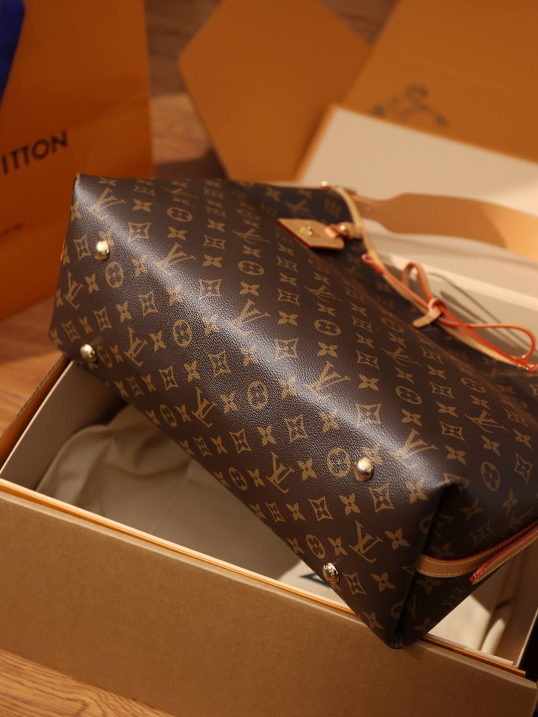 Shebag super replica Louis Vuitton Carryall large bag new batch(Oct 2025 updated)-Best Quality designer Bag Review, and online shopping, designer bag ru Shebag super replica Louis Vuitton Carryall large bag new batch(Oct 2025 updated)-Best Quality designer Bag Review, and online shopping, designer bag ru