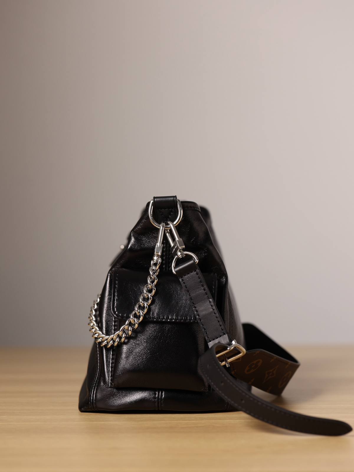 Shebag Super replica Louis Vuitton Carryall Dark bag new comming(Oct 2025 updated)-Best Quality designer Bag Review, and online shopping, designer bag ru Shebag Super replica Louis Vuitton Carryall Dark bag new comming(Oct 2025 updated)-Best Quality designer Bag Review, and online shopping, designer bag ru