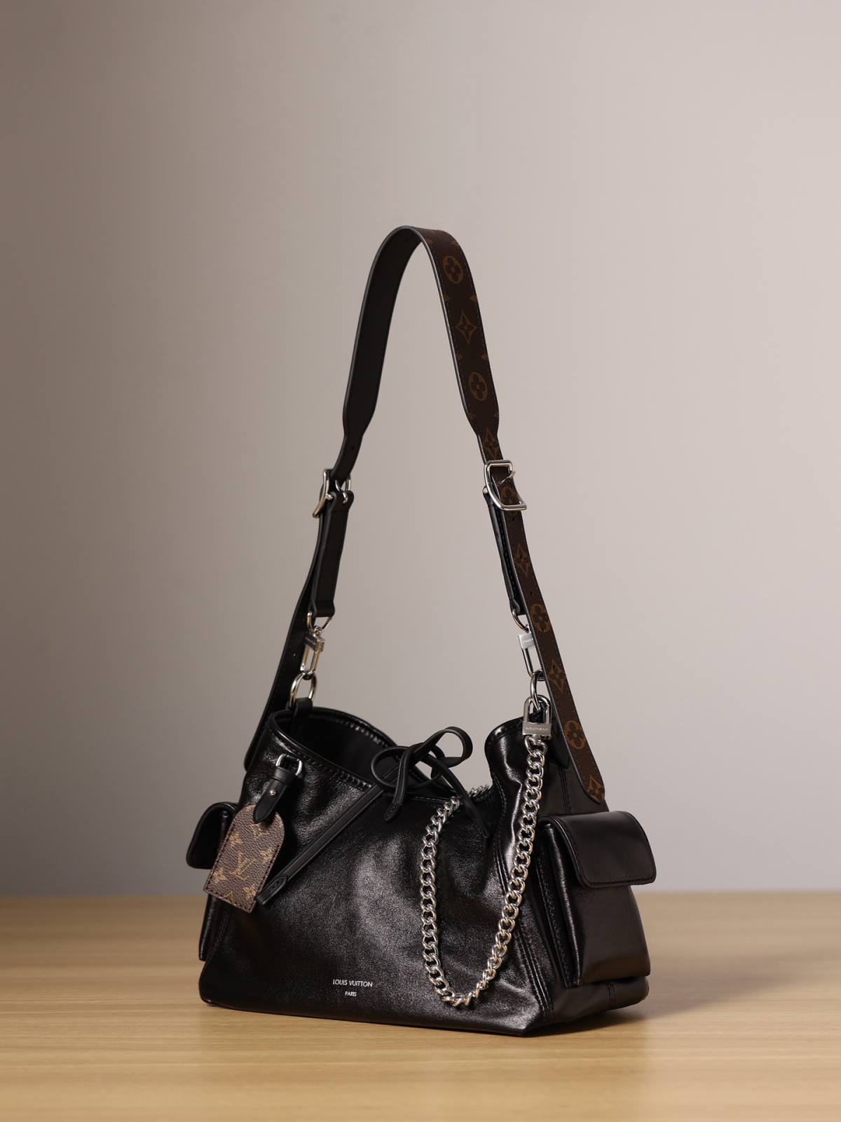 Shebag Super replica Louis Vuitton Carryall Dark bag new comming(Oct 2025 updated)-Best Quality designer Bag Review, and online shopping, designer bag ru Shebag Super replica Louis Vuitton Carryall Dark bag new comming(Oct 2025 updated)-Best Quality designer Bag Review, and online shopping, designer bag ru