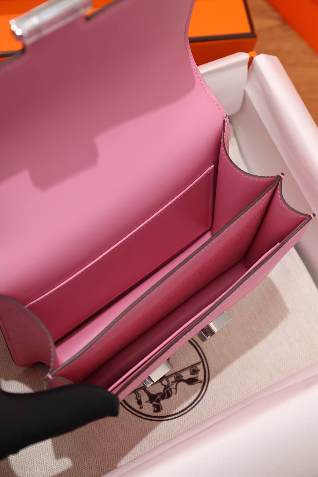 Shebag Handmade Hermes Constance 19 bag in pink Epsom leather review(Oct 2025 updated)-Best Quality designer Bag Review, and online shopping, designer bag ru Shebag Handmade Hermes Constance 19 bag in pink Epsom leather review(Oct 2025 updated)-Best Quality designer Bag Review, and online shopping, designer bag ru
