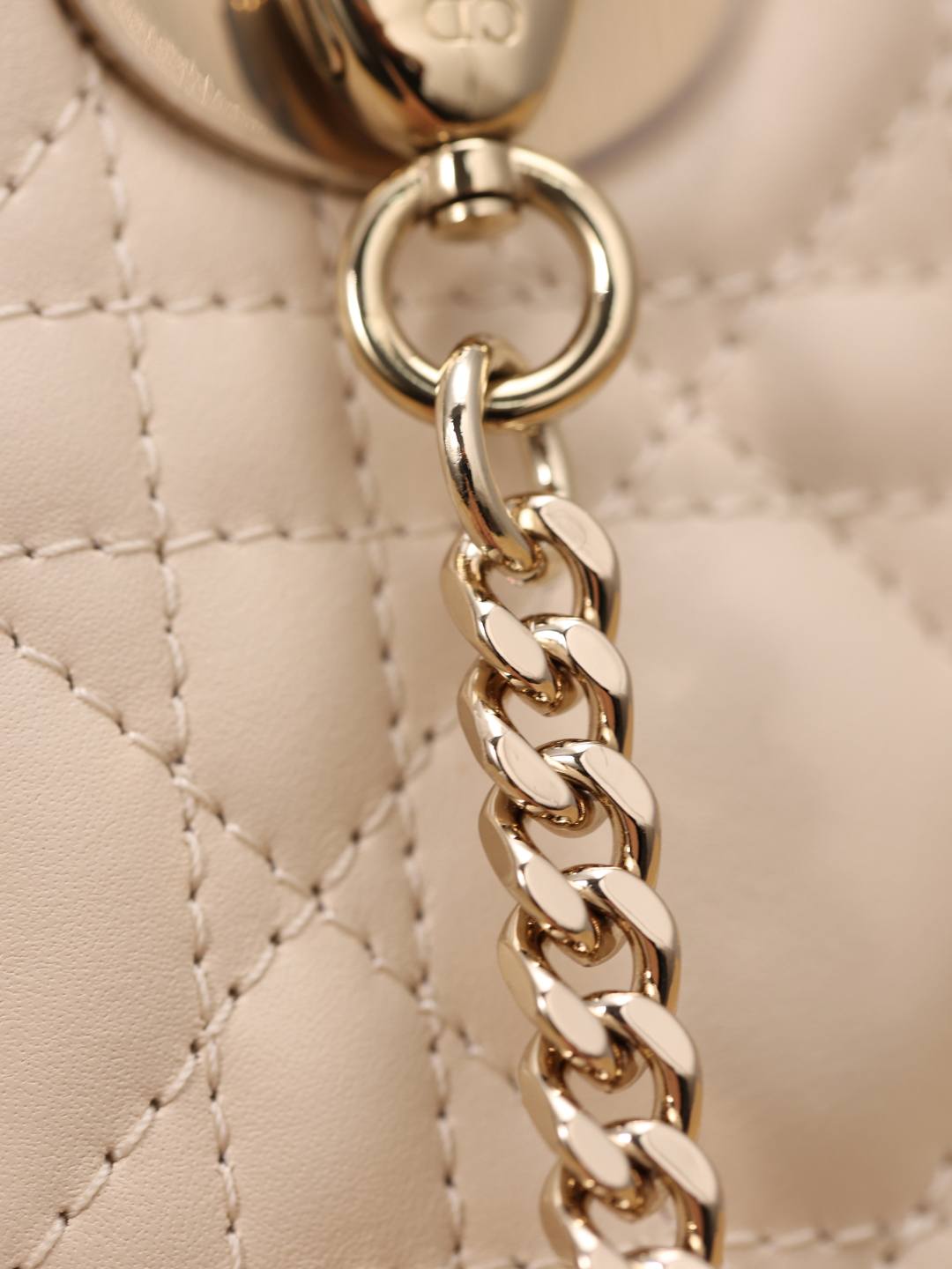 Shebag Super replica Lady Dior bag in beige review(Oct 2025 updated)-Best Quality designer Bag Review, and online shopping, designer bag ru Shebag Super replica Lady Dior bag in beige review(Oct 2025 updated)-Best Quality designer Bag Review, and online shopping, designer bag ru