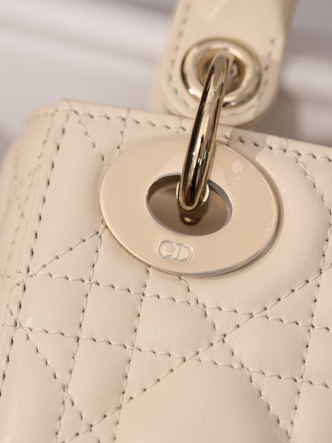 Shebag Super replica Lady Dior bag in beige review(Oct 2025 updated)-Best Quality designer Bag Review, and online shopping, designer bag ru Shebag Super replica Lady Dior bag in beige review(Oct 2025 updated)-Best Quality designer Bag Review, and online shopping, designer bag ru
