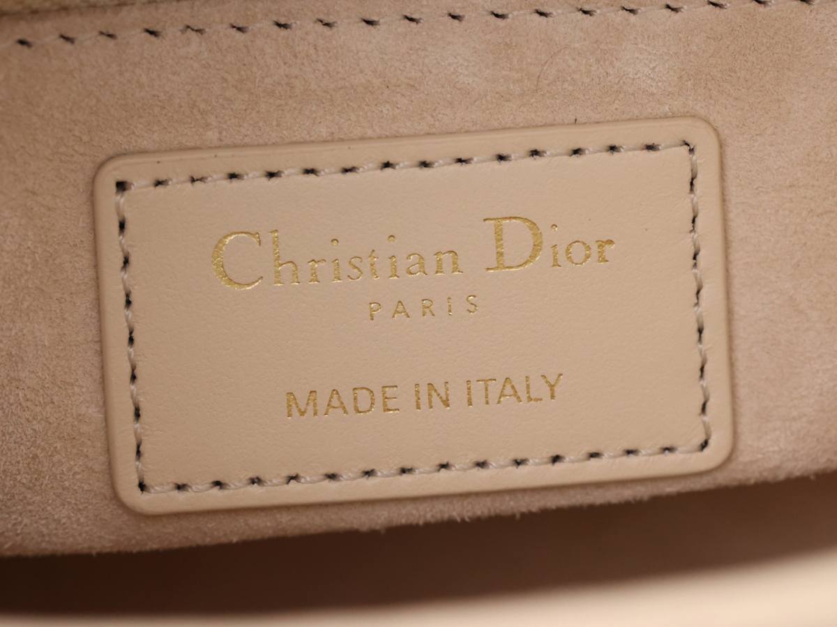 Shebag Super replica Lady Dior bag in beige review(Oct 2025 updated)-Best Quality designer Bag Review, and online shopping, designer bag ru Shebag Super replica Lady Dior bag in beige review(Oct 2025 updated)-Best Quality designer Bag Review, and online shopping, designer bag ru