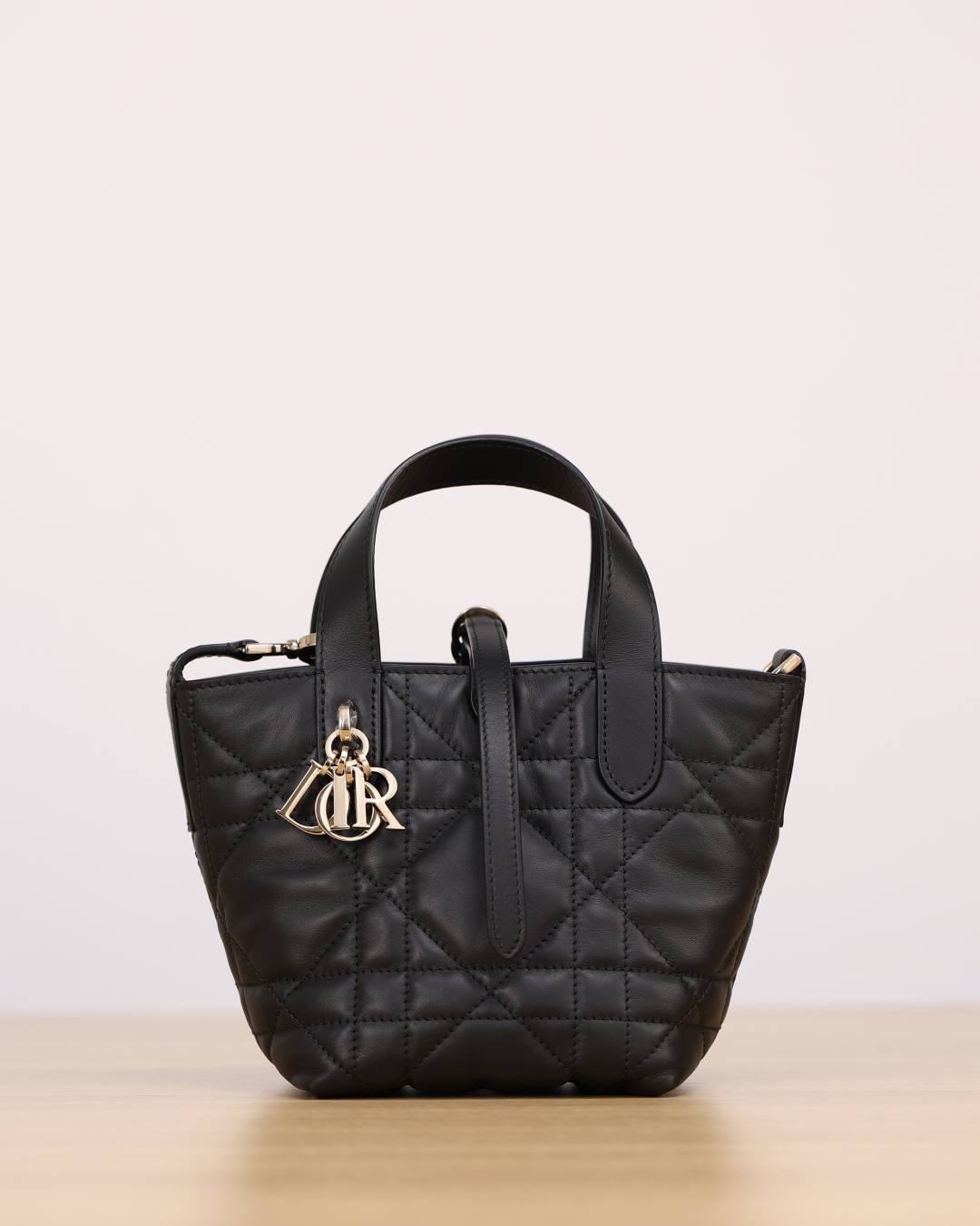Shebag super replica Dior Toujours mini bag review(Oct 2025 updated)-Best Quality designer Bag Review, and online shopping, designer bag ru Shebag super replica Dior Toujours mini bag review(Oct 2025 updated)-Best Quality designer Bag Review, and online shopping, designer bag ru