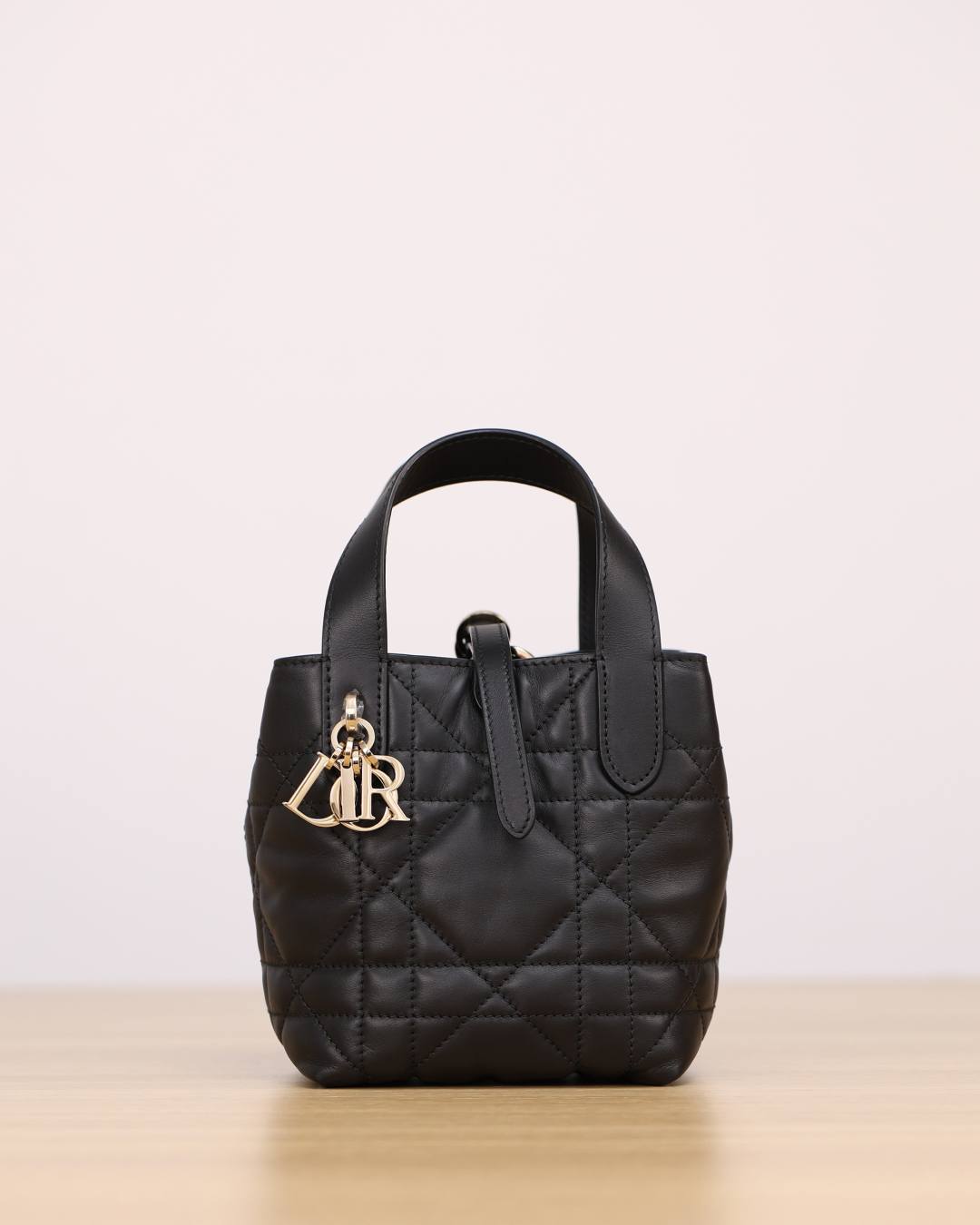 Shebag super replica Dior Toujours mini bag review(Oct 2025 updated)-Best Quality designer Bag Review, and online shopping, designer bag ru Shebag super replica Dior Toujours mini bag review(Oct 2025 updated)-Best Quality designer Bag Review, and online shopping, designer bag ru