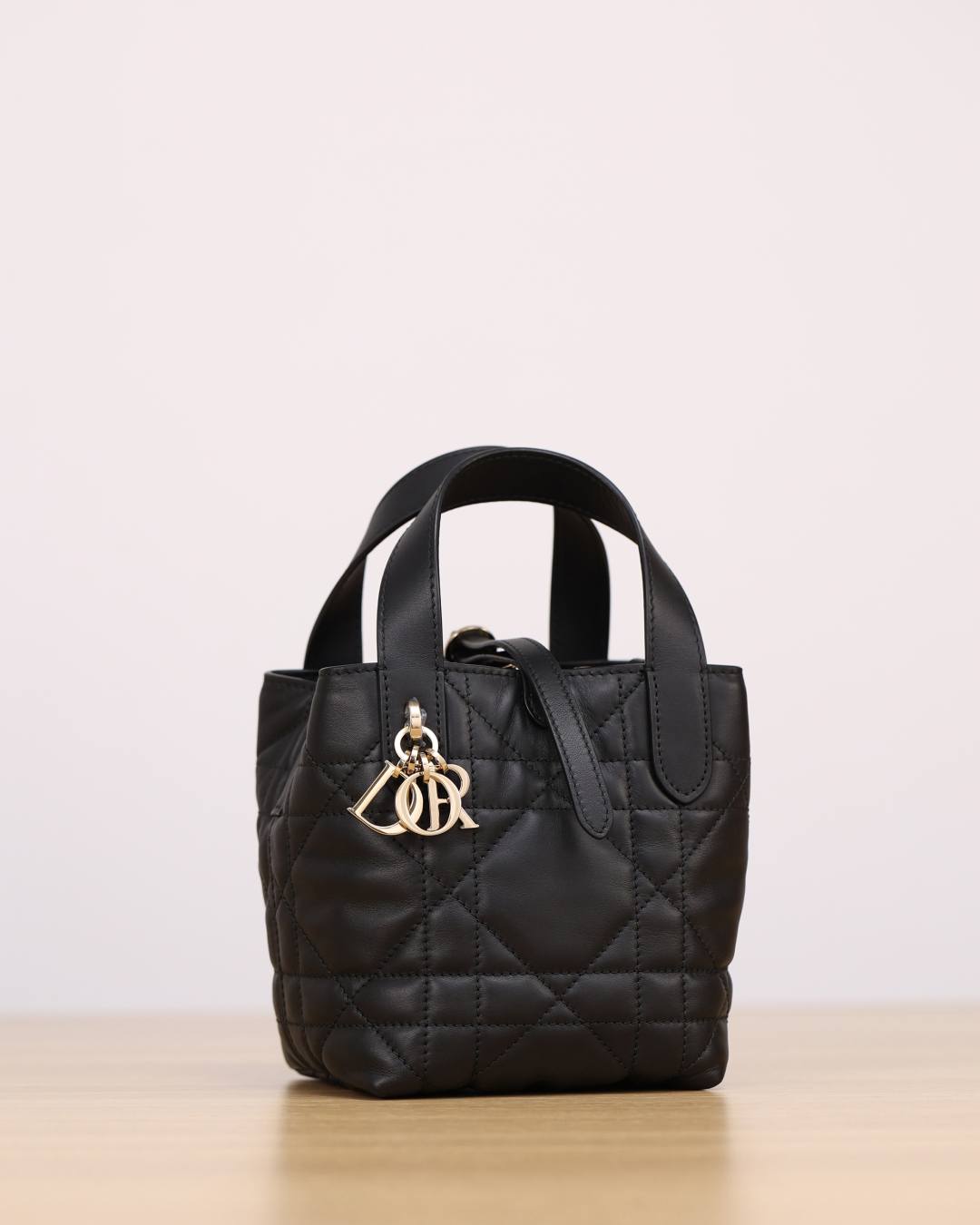 Shebag super replica Dior Toujours mini bag review(Oct 2025 updated)-Best Quality designer Bag Review, and online shopping, designer bag ru Shebag super replica Dior Toujours mini bag review(Oct 2025 updated)-Best Quality designer Bag Review, and online shopping, designer bag ru